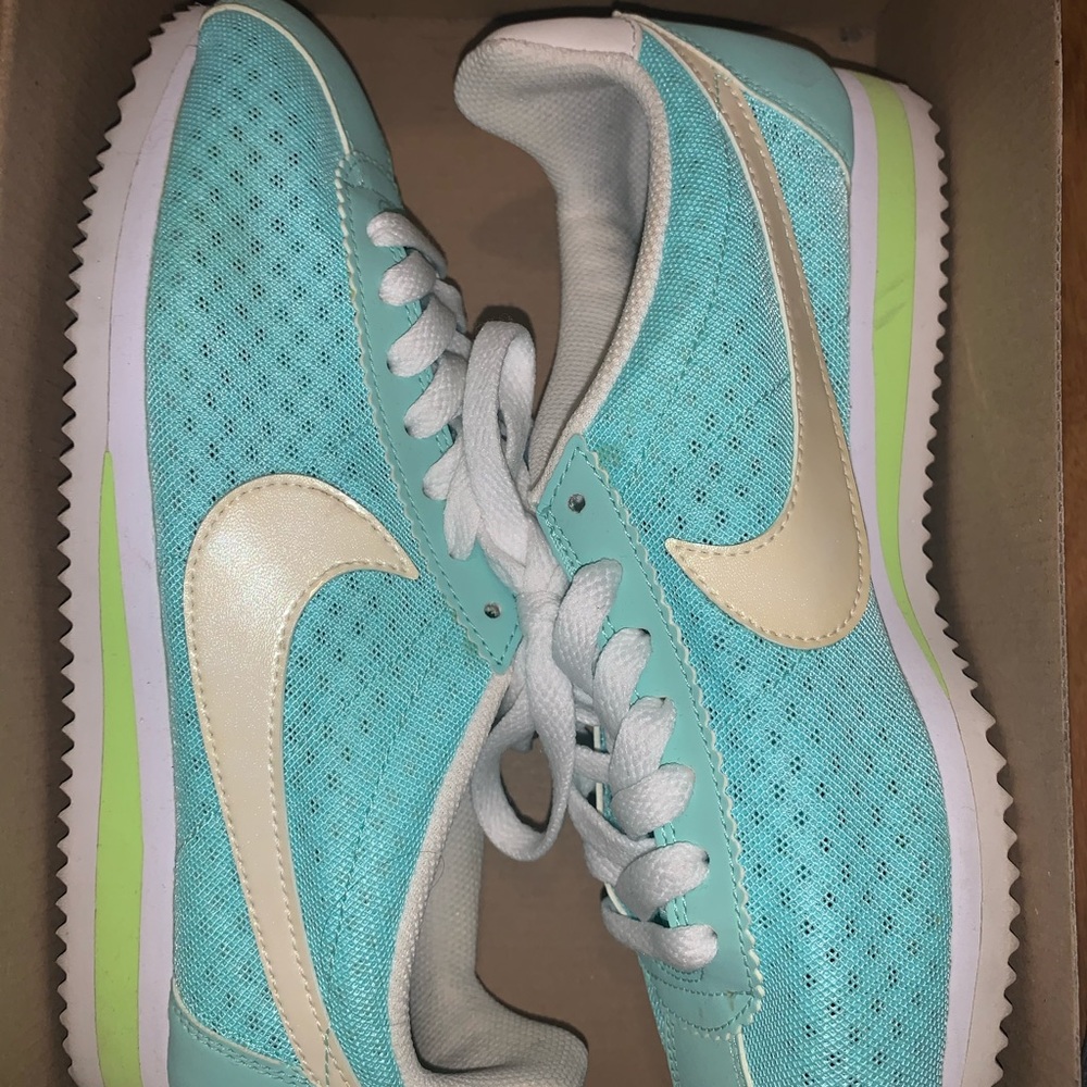 COPY - Women’s classic Cortez